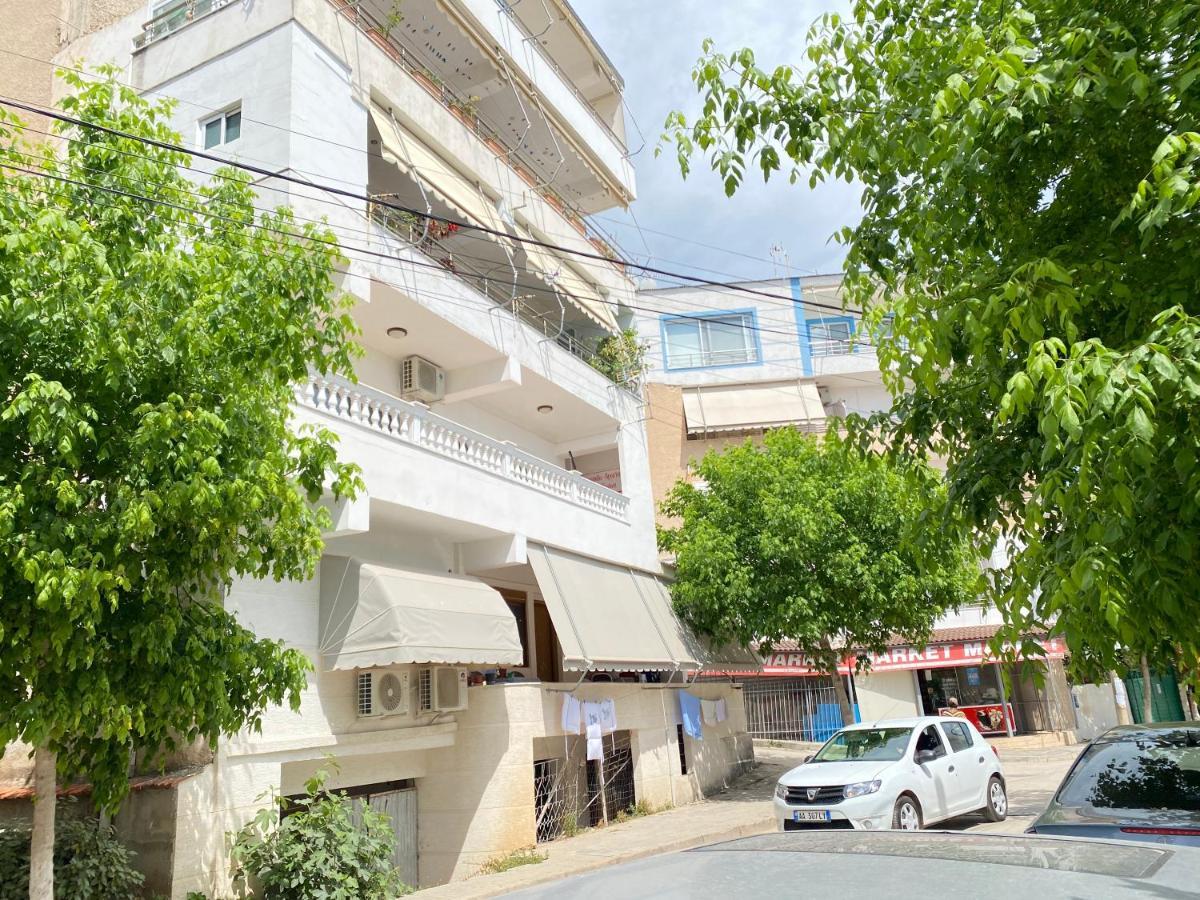 Saranda Apartment Brajan ภายนอก รูปภาพ
