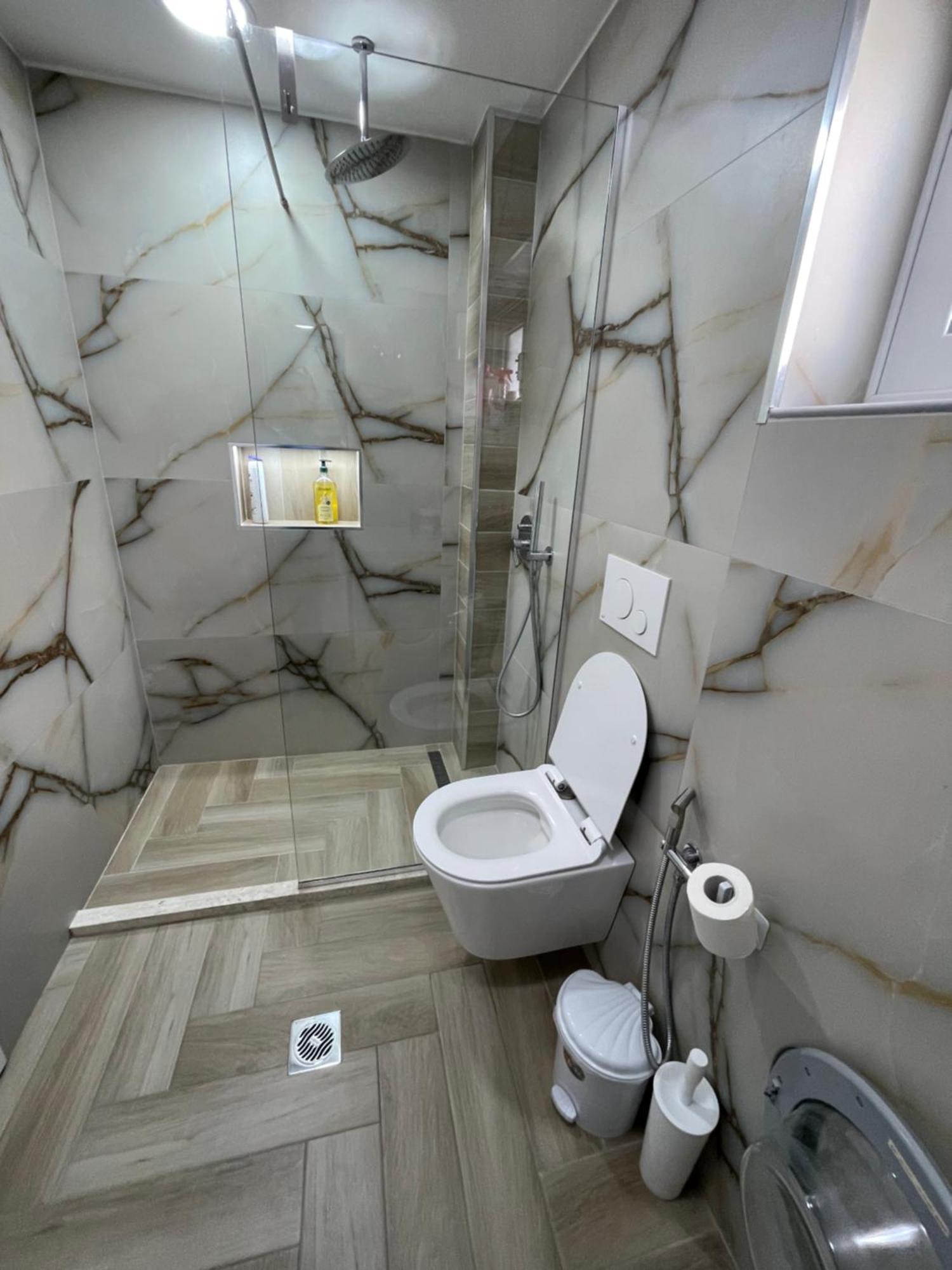 Saranda Apartment Brajan ภายนอก รูปภาพ