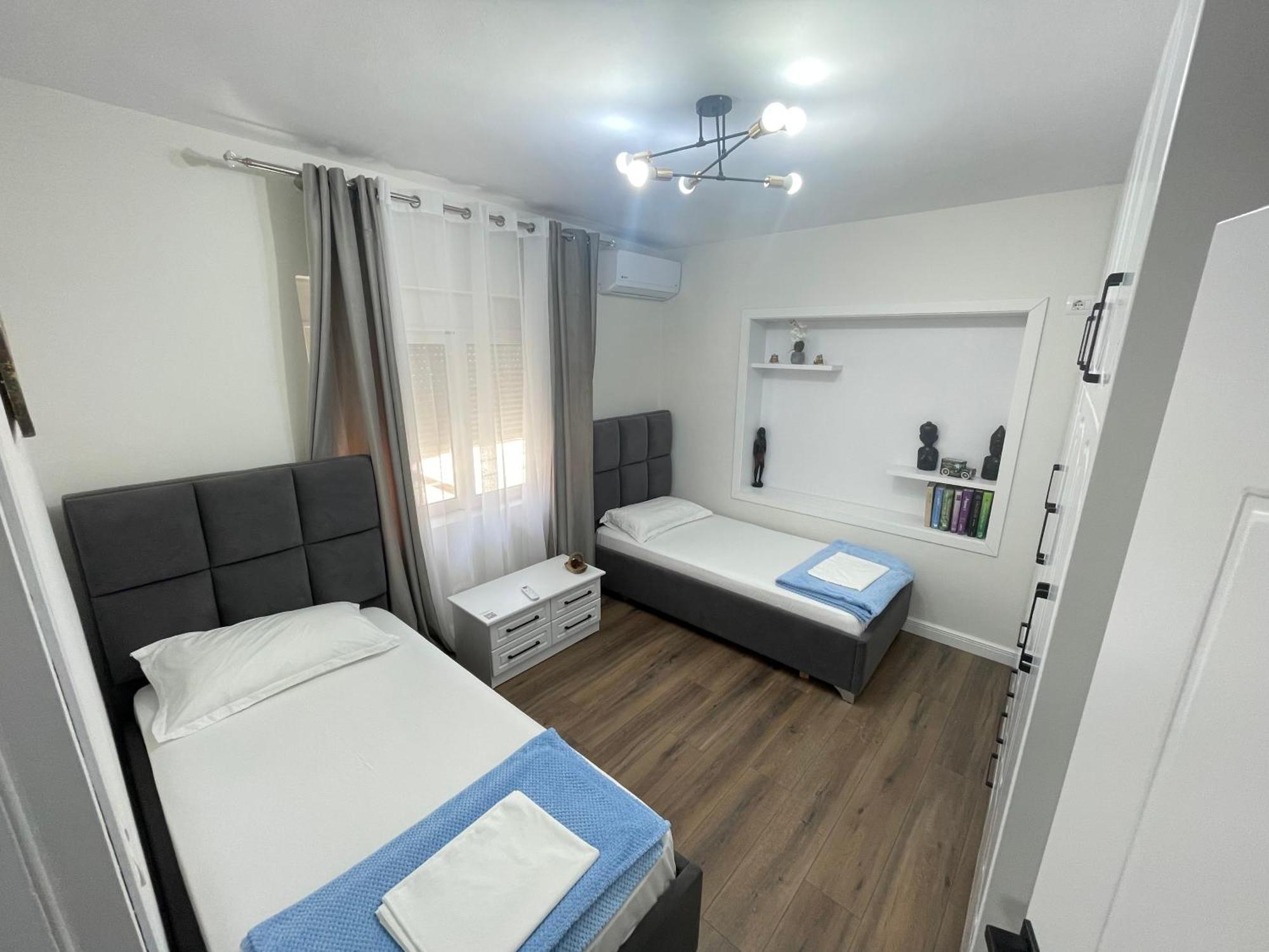 Saranda Apartment Brajan ภายนอก รูปภาพ